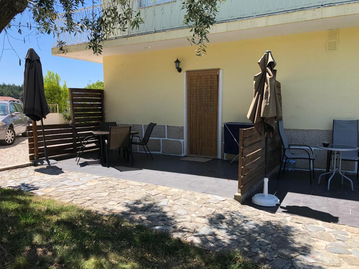 A Casa Amarela Pinheiro de Coja Exterior foto