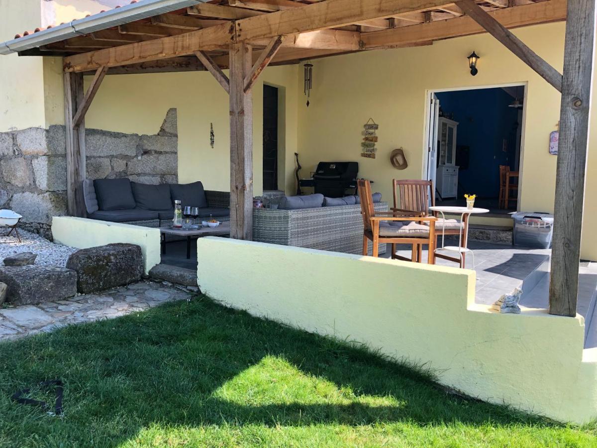 A Casa Amarela Pinheiro de Coja Exterior foto